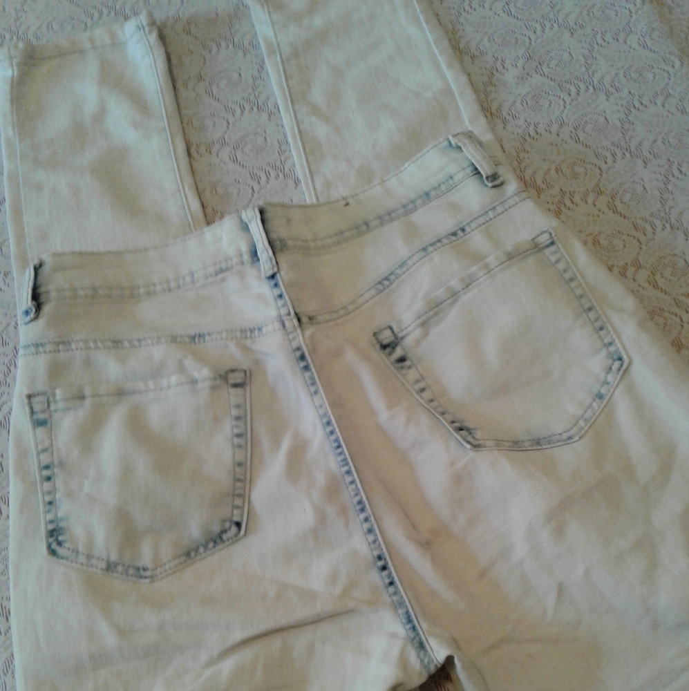 🌺 REDFOX Bleached Out Ripped High Rise SkinnyJeans - Picture 6 of 8